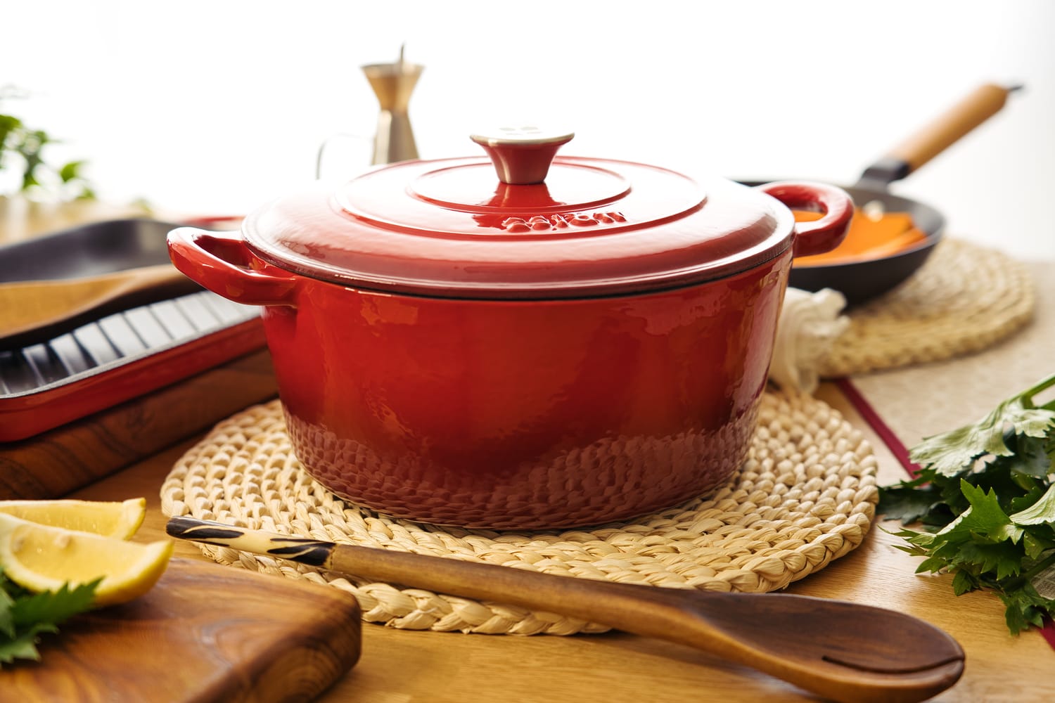 OALĂ FONTĂ EMAILATĂ 4.8 LITRI, ROTUNDĂ, ROȘU CHERRY, LÄTT HOME - imagine 2
