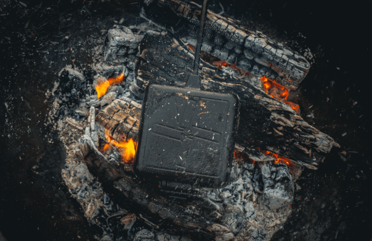 USTENSILĂ DIN FONTĂ PENTRU SANDVIS (72 CM) - THE WINDMILL - imagine 6